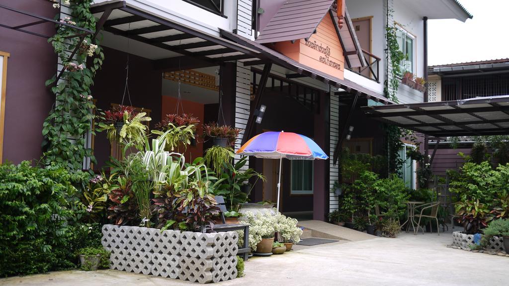 Baan Jaru Hotel Chiang Rai Exterior foto